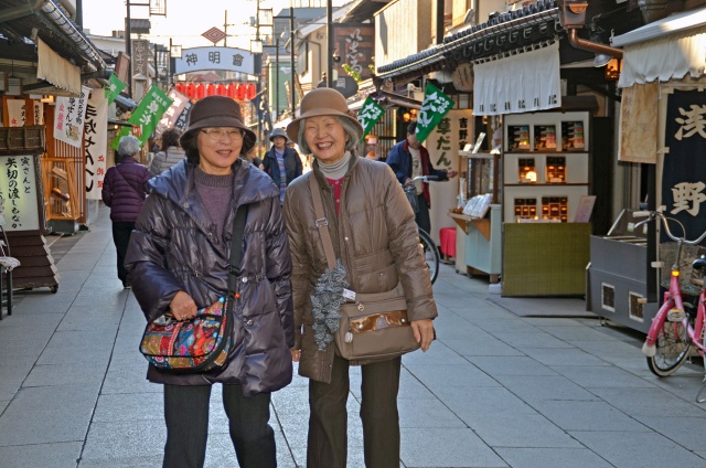 10)ランチの後の参道散歩