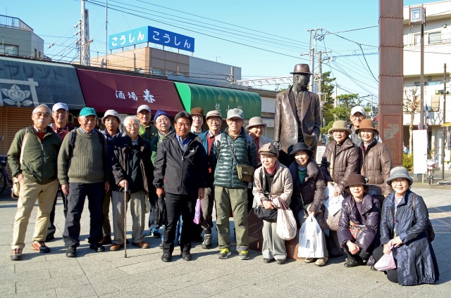 12)寅さんと記念撮影